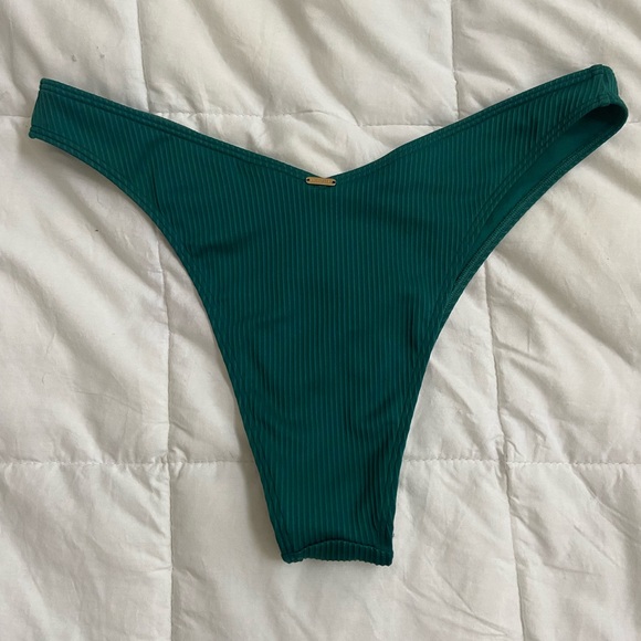 Hollister Bikini Bottoms - Picture 3 of 4